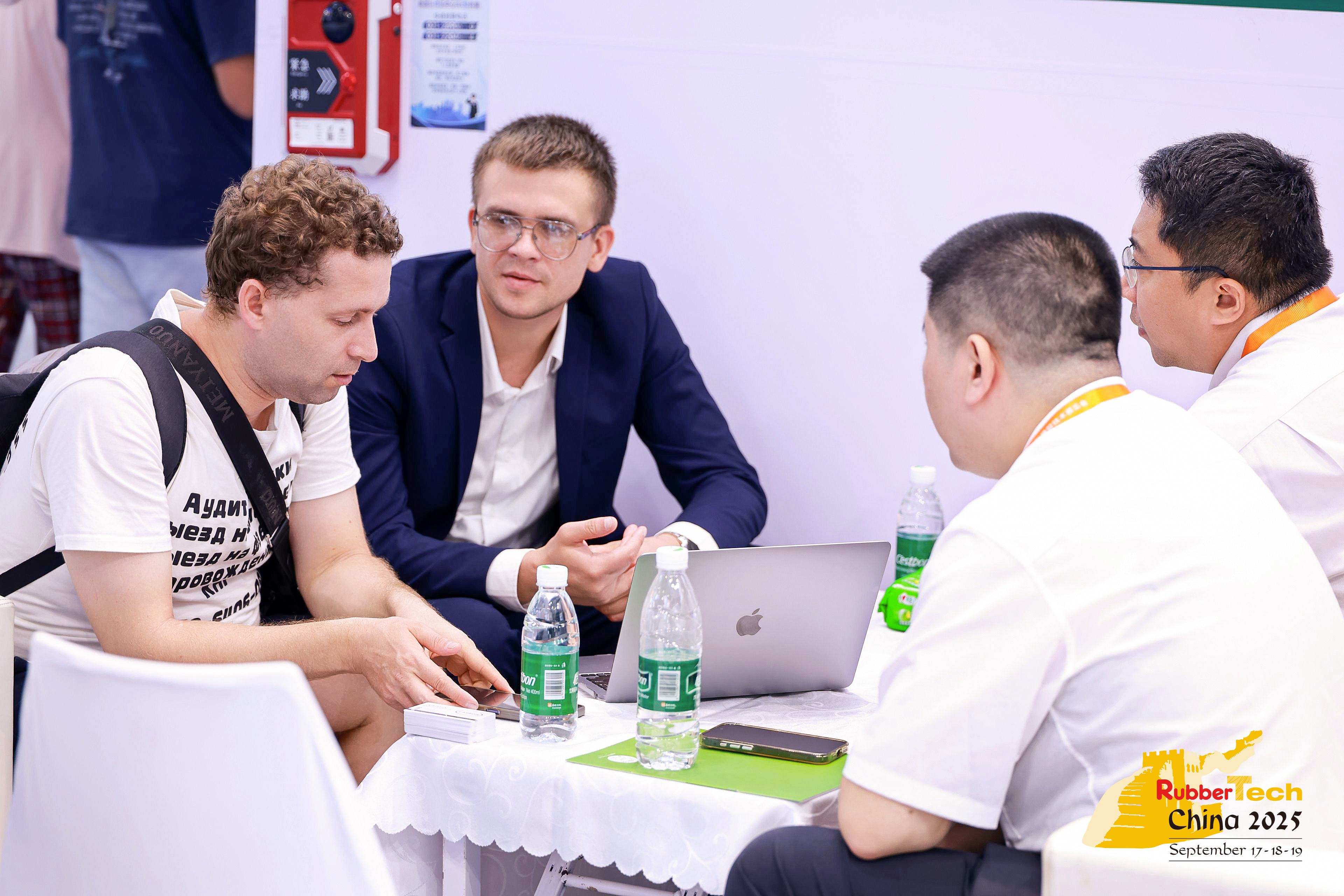 Polykem deltog i Rubbertech China 2025 -udstillingen. Spændende øjeblikke!